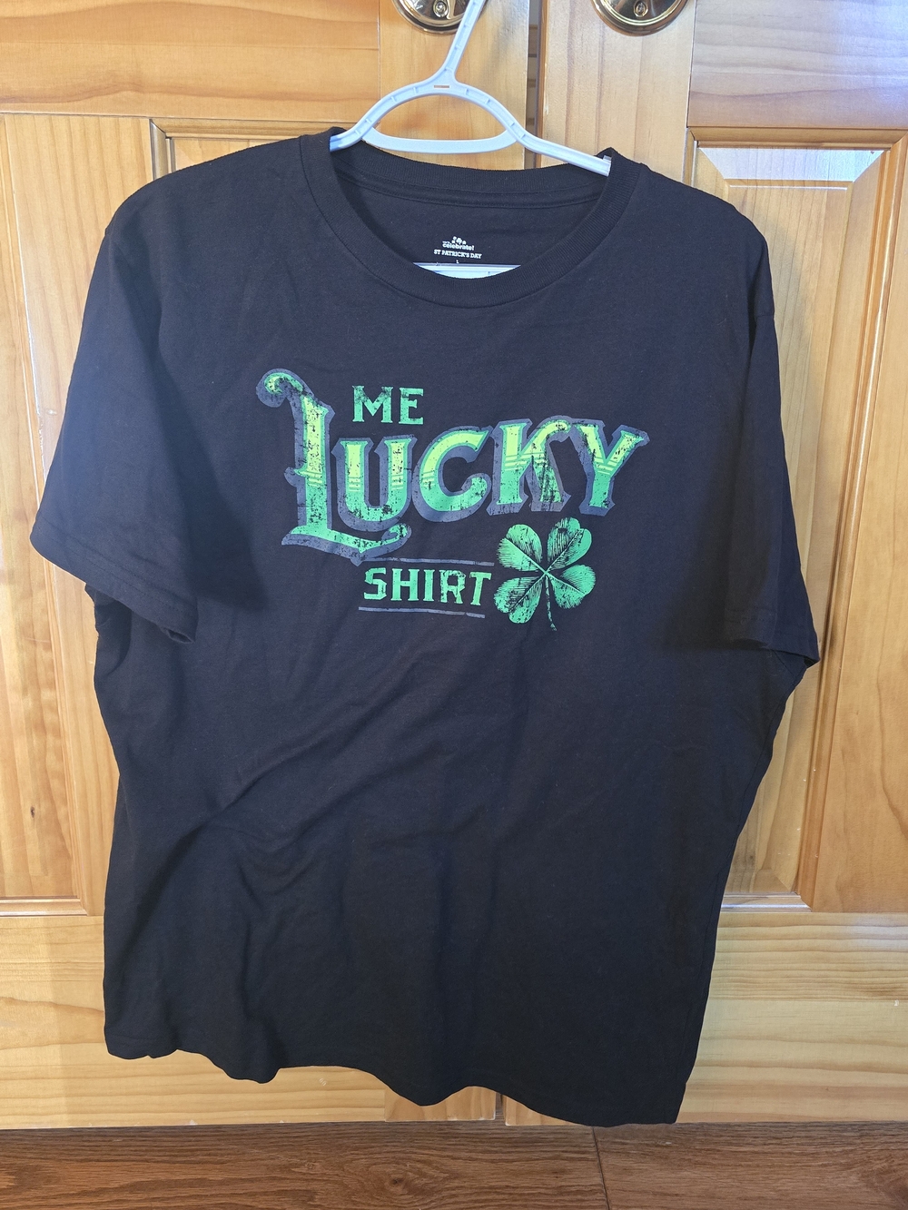 Men's Black 'Me Lucky' Graphic T-Shirt with Green Print